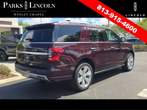 Used 2023 Ford Expedition Platinum AWD/4WD image 4