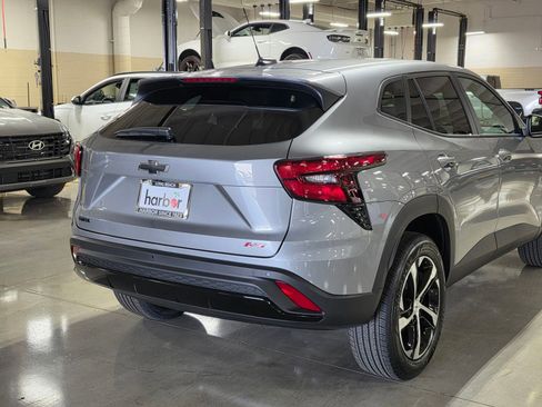 New 2026 Chevrolet Trax RS w/ Driver Confidence Package image 11