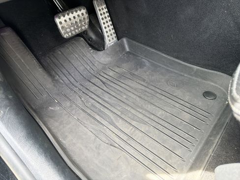 Certified 2023 Mercedes-Benz GLC 300 4MATIC image 17