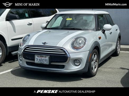 Used 2015 MINI Cooper 4-Door Hardtop FWD image 1