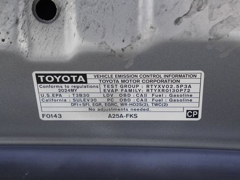 Used 2024 Toyota Camry SE FWD image 31