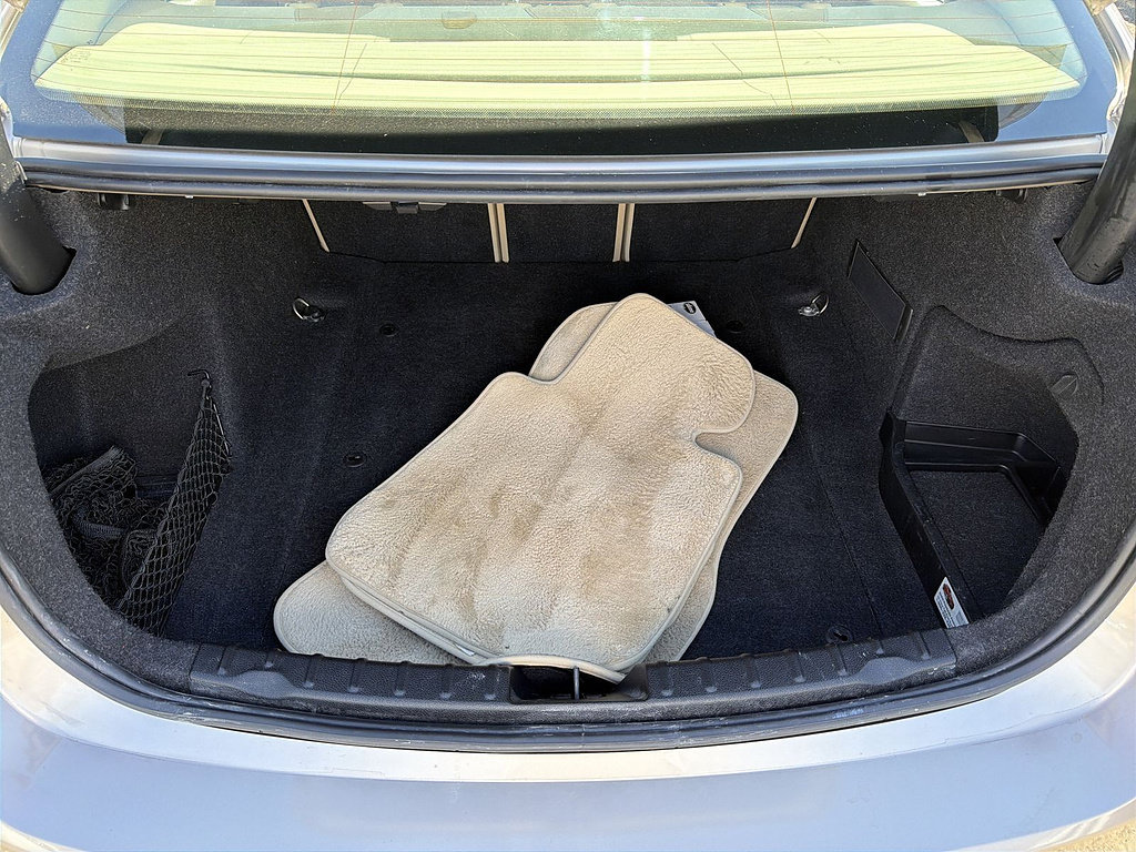 Used 2013 BMW 328i Sedan RWD image 24