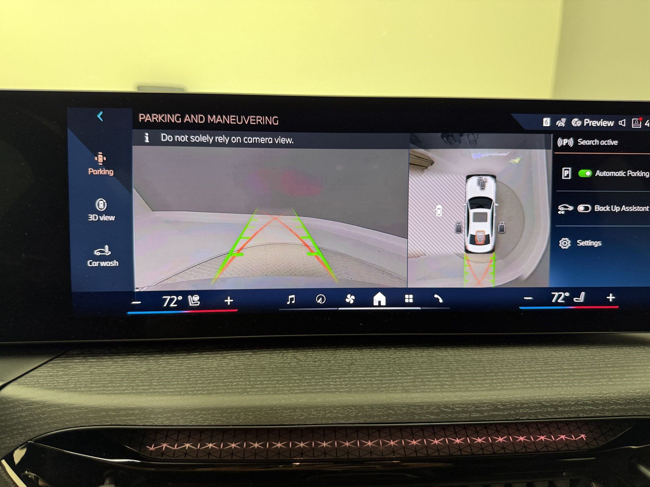 New 2026 BMW 330i Sedan w/ Convenience Package RWD image 19