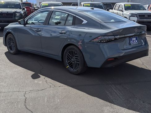 New 2026 Nissan Sentra SV image 4