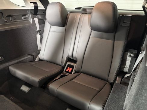 Certified 2025 Mercedes-Benz GLE 350 GLE 350 image 32