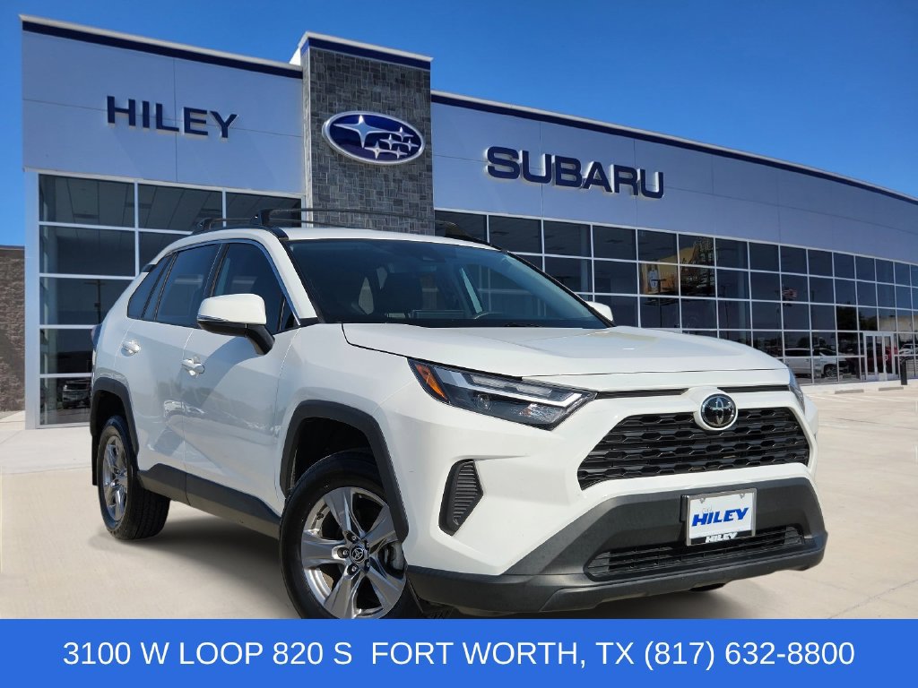 Used 2024 Toyota RAV4 XLE FWD image 1