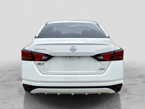 Used 2019 Nissan Altima 2.5 S AWD/4WD image 6