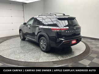 Used 2025 Nissan Pathfinder SV video 2