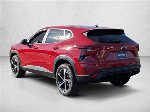 New 2026 Chevrolet Trax RS w/ Driver Confidence Package image 9