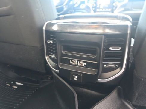 Used 2019 RAM 3500 Big Horn image 15