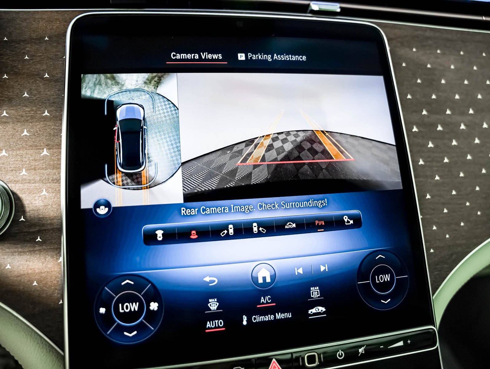 Certified 2023 Mercedes-Benz EQE 500 4MATIC SUV image 18