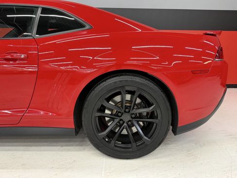 Used 2015 Chevrolet Camaro ZL1 RWD image 17