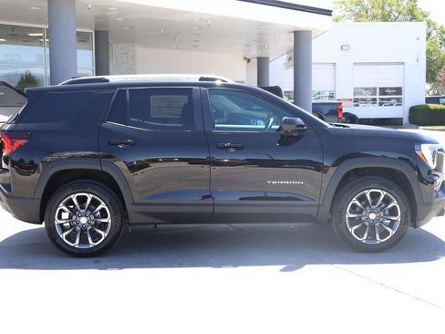 New 2027 GMC Terrain Elevation w/ Elevation Premium Package AWD/4WD image 7