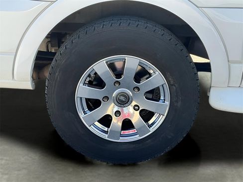 Certified 2017 Ford Transit 150 XLT image 13