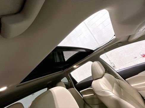 Used 2017 Nissan Murano Platinum image 26