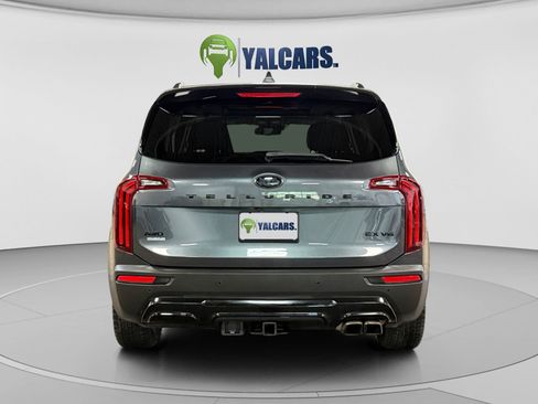 Used 2021 Kia Telluride EX w/ EX Premium Package AWD/4WD image 4