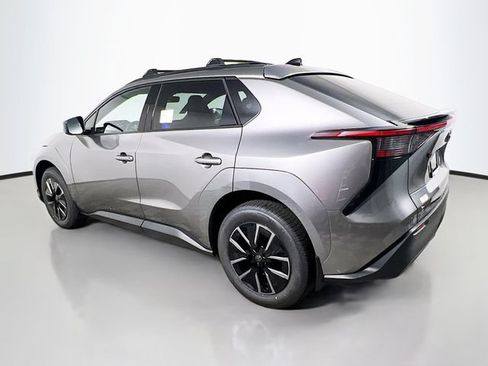 New 2026 Toyota bZ FWD image 5