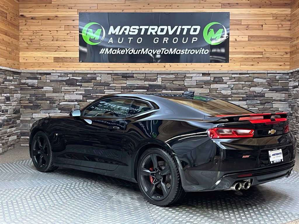 Used 2016 Chevrolet Camaro SS RWD image 18