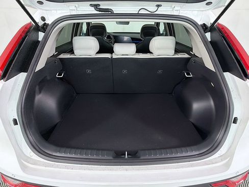 Used 2024 Kia Niro EX FWD image 25