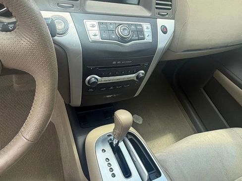 Used 2010 Nissan Murano SL w/ Accessory Value Pkg FWD image 12