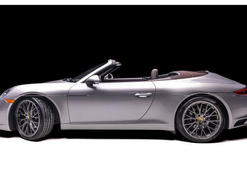 Used 2017 Porsche 911 Carrera RWD image 23