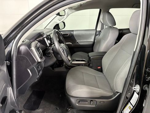 Used 2023 Toyota Tacoma SR5 image 16