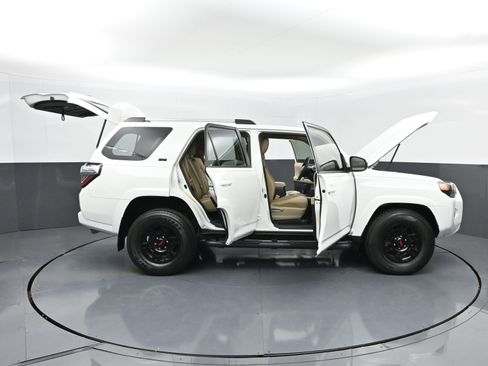 Certified 2023 Toyota 4Runner SR5 image 50