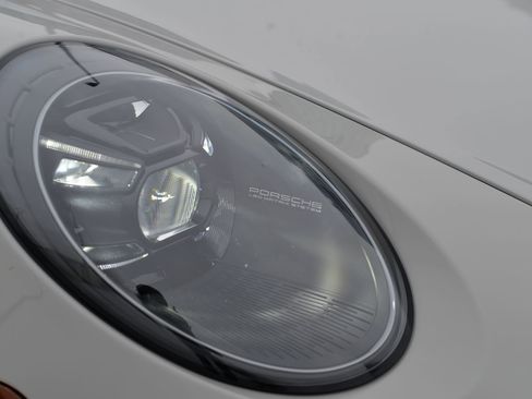 Certified 2024 Porsche 911 GT3 image 12