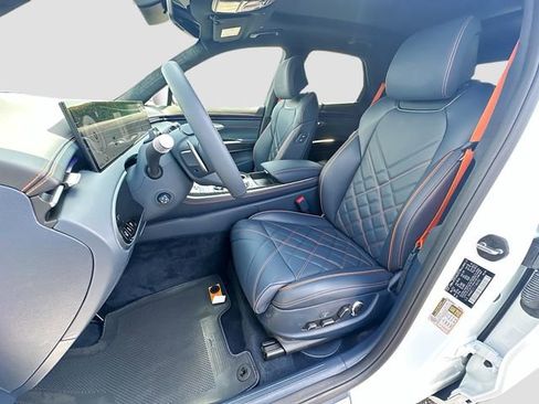 Certified 2026 Genesis GV70 3.5T Sport Prestige AWD/4WD image 16