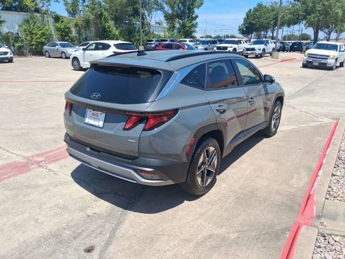 Used 2025 Hyundai Tucson SEL AWD/4WD image 7