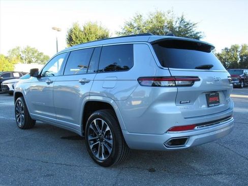 New 2025 Jeep Grand Cherokee L Overland w/ Advanced Protech Group III image 4