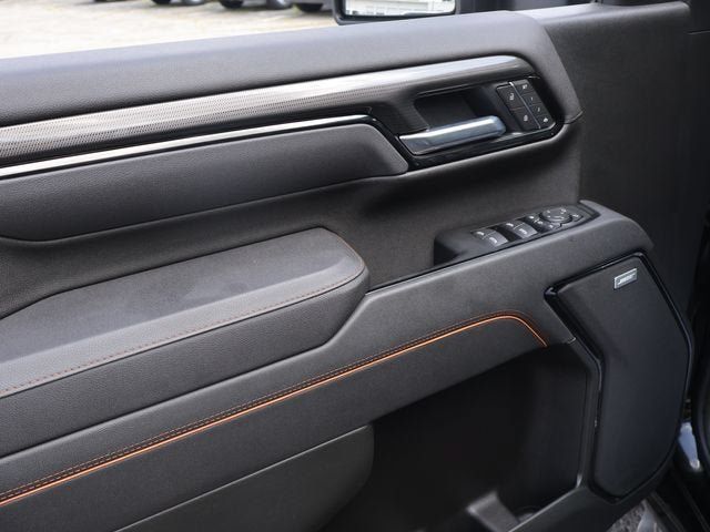 New 2026 GMC Sierra 2500 AT4 w/ AT4 Premium Plus Package AWD/4WD image 17