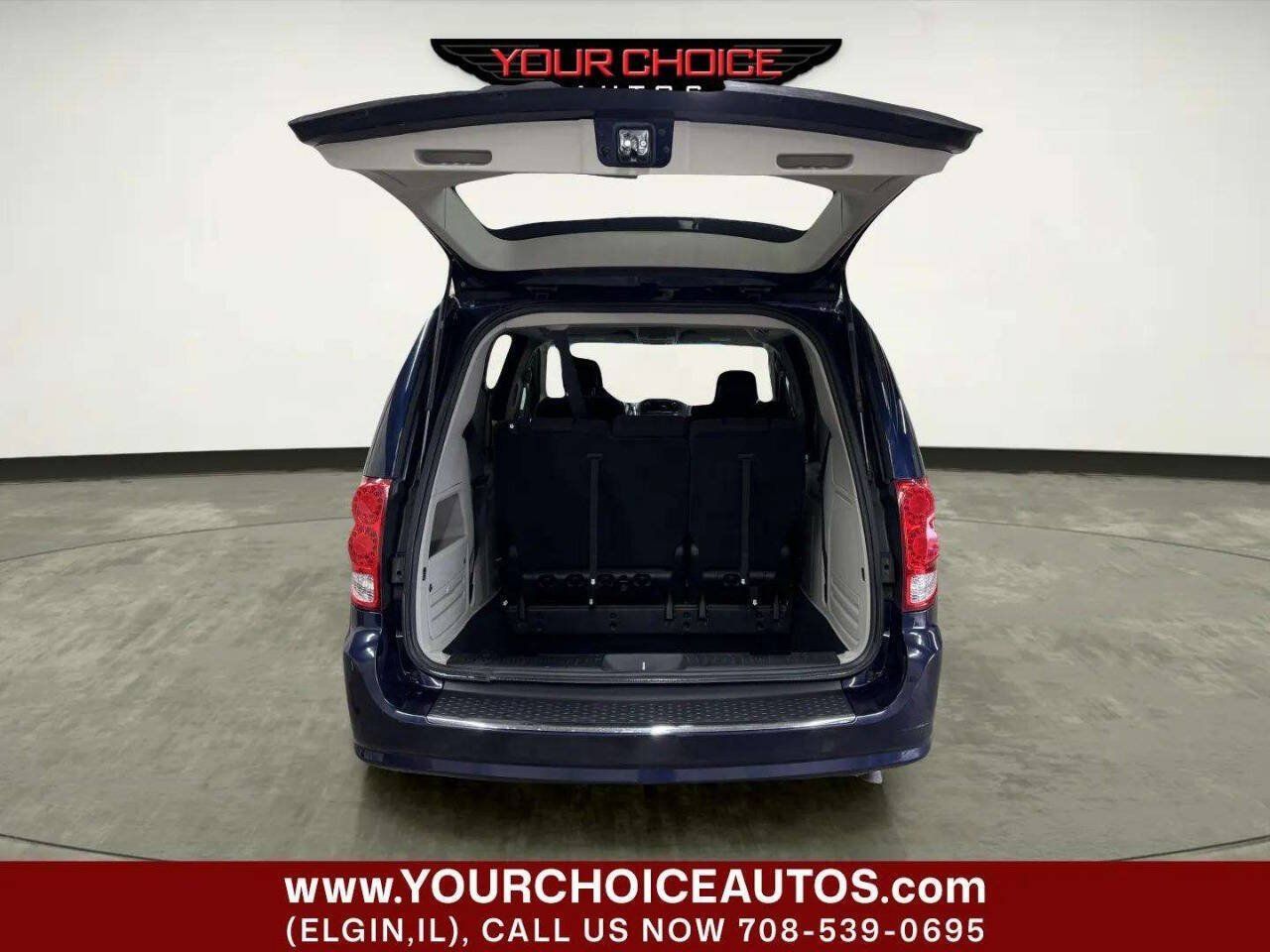 Used 2013 Dodge Grand Caravan SE FWD image 13