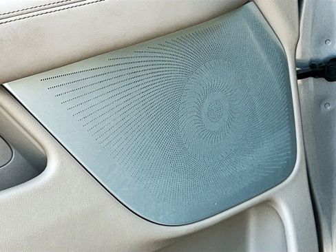 Used 2024 Lincoln Navigator Reserve image 19