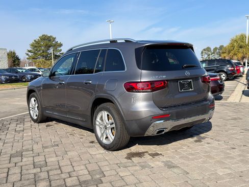 Certified 2023 Mercedes-Benz GLB 250 4MATIC image 10