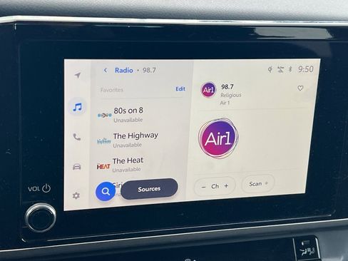 Certified 2025 Toyota Camry LE w/ Convenience Package image 14