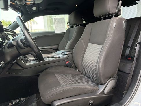 Used 2021 Dodge Challenger SXT w/ Blacktop Package image 10