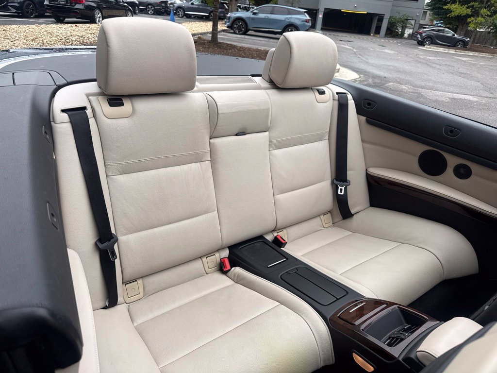 Used 2013 BMW 328i Convertible RWD image 39