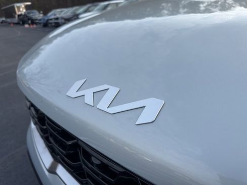 New 2026 Kia Sorento SX image 18