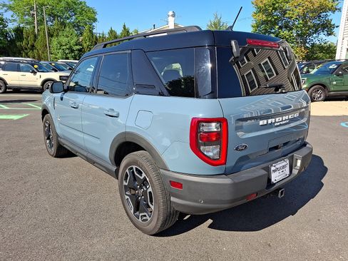 Used 2021 Ford Bronco Sport Outer Banks w/ Outer Banks Package AWD/4WD image 7