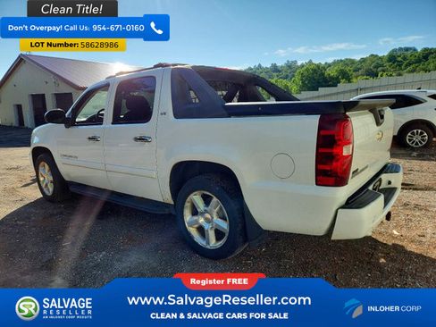 Used 2008 Chevrolet Avalanche LTZ w/ LTZ Preferred Equipment Group AWD/4WD image 3