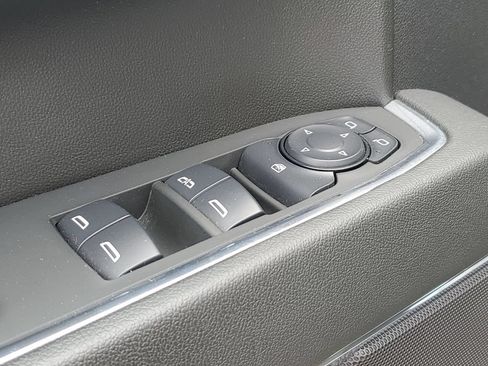 Used 2024 Chevrolet Silverado 1500 LT AWD/4WD image 25