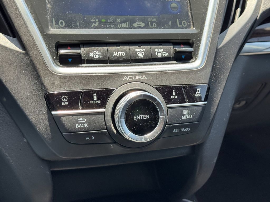 Used 2016 Acura MDX w/ Technology Package AWD/4WD image 18