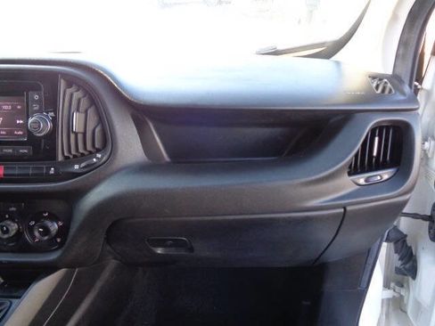 Used 2020 RAM ProMaster City Tradesman image 19