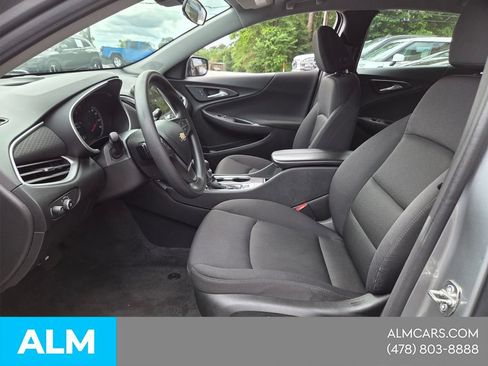 Used 2024 Chevrolet Malibu LT FWD image 3