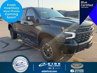 Used 2022 Chevrolet Silverado 1500 ZR2 w/ Technology Package AWD/4WD video 1