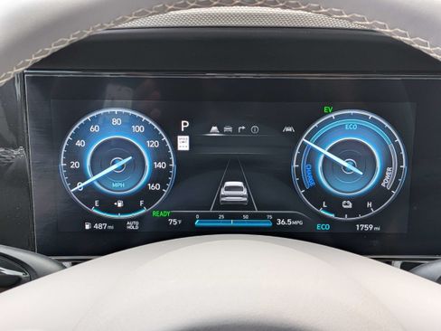 Certified 2026 Hyundai Elantra SEL FWD image 24