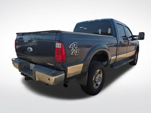 Used 2015 Ford F250 XLT w/ Snow Plow Prep Package AWD/4WD image 5