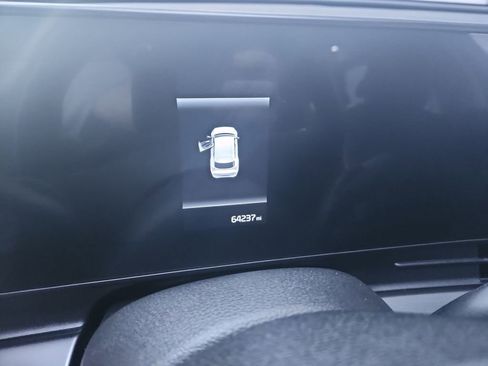 Used 2025 Kia Sportage EX w/ Premium Package image 15