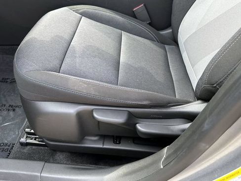 Certified 2024 Chevrolet Trax LS FWD image 17